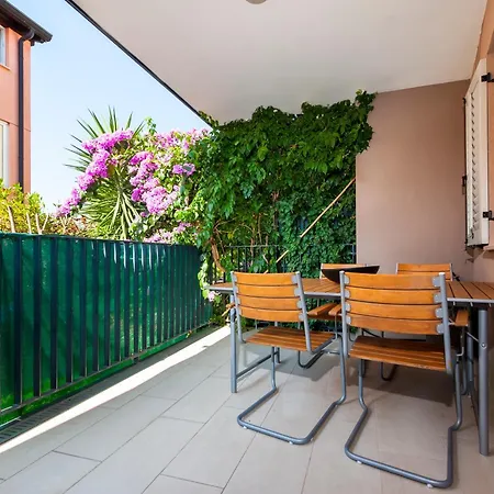 Bagnole Apartmán *