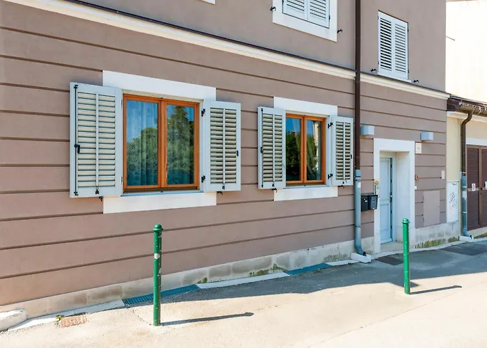 Bagnole Apartment *
