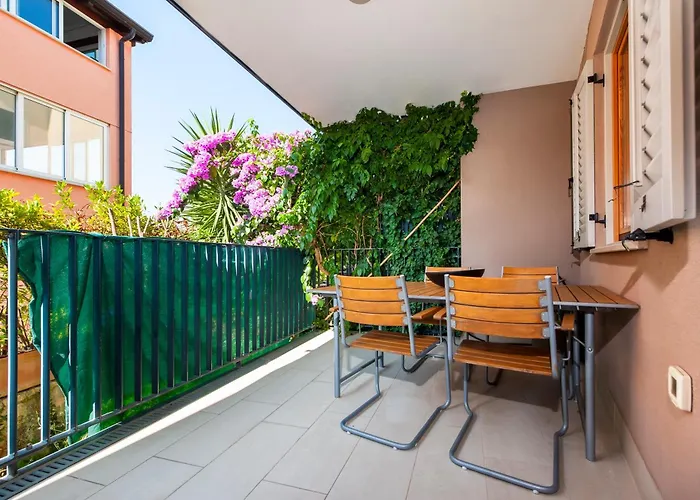 Bagnole Apartment *