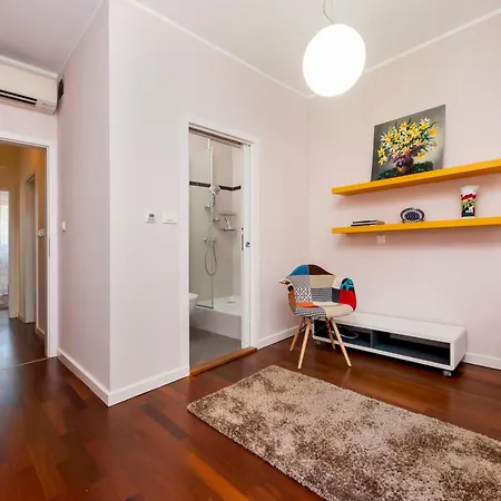 Apartment Bagnole